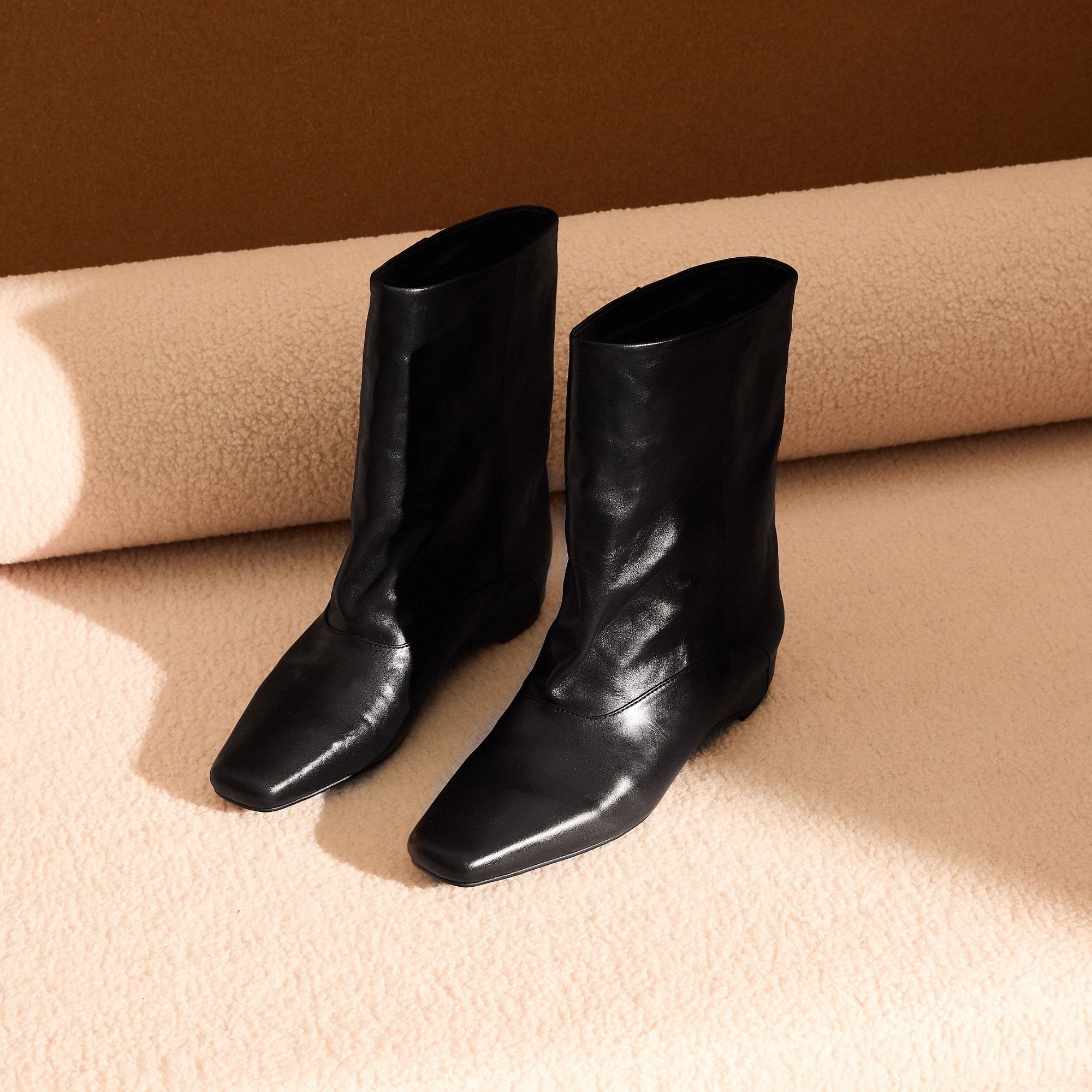 时装靴百搭新款爆款裤管靴时尚方头高跟时装靴黑色女靴中筒