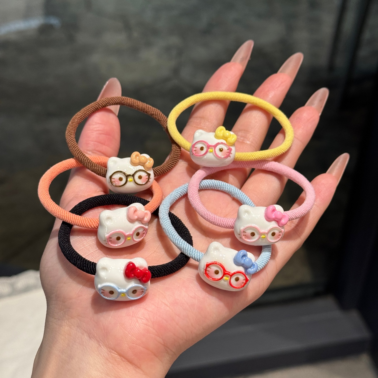 可爱卡通眼睛KT猫发圈甜美少女学生闺蜜卡通头绳彩色扎头皮筋发饰