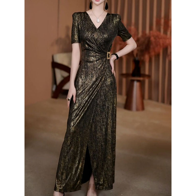 高贵别致气质V领连衣裙女2025夏季新款时尚优雅修身短袖长款裙子