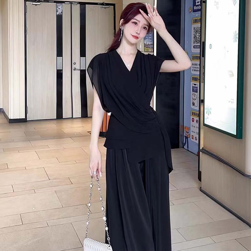 【两件套】轻奢时尚显瘦百搭V领不规则衬衣+休闲阔腿裤套装D1843