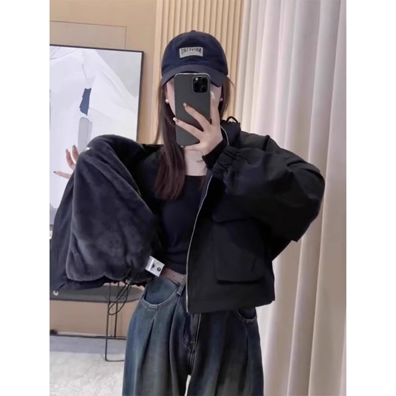加绒加厚连帽黑色派克服女2025年冬季新款美式小个子短款女士外套