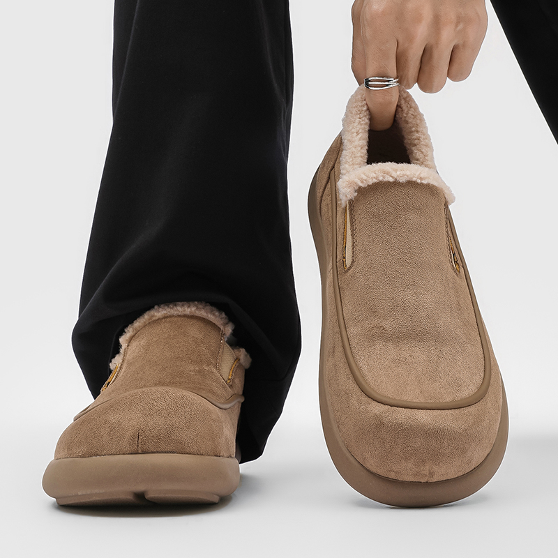 雪地靴男潮款保暖棉鞋平底冬季加绒通勤休闲男鞋懒人套脚乐福鞋男