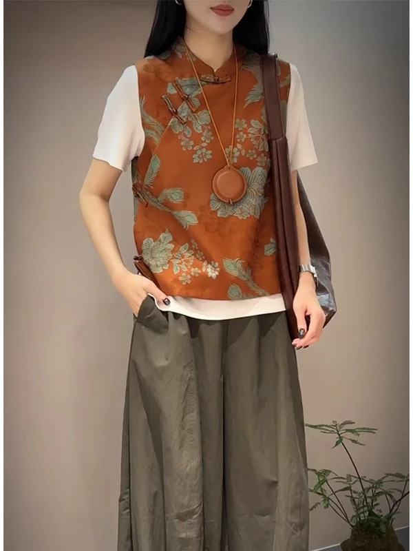 早秋穿搭老钱风新中式国风小个子休闲复古棕色印花马甲t恤套装女