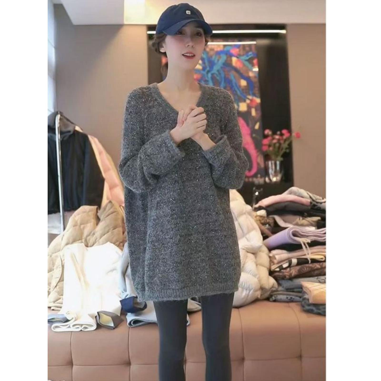 灰色重工细闪v领毛衣女秋冬季加厚宽松慵懒风高级感中长款针织衫