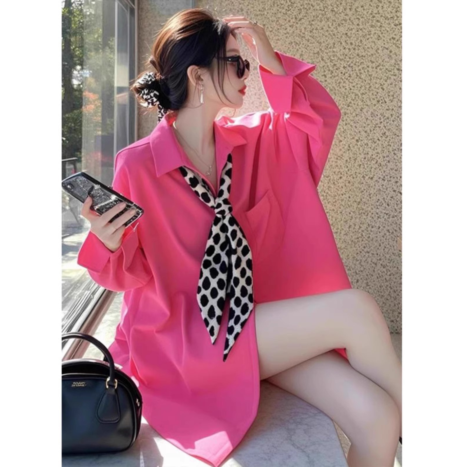 时髦设计感粉色领结长袖衬衫女2025年春季新款洋气百搭中长款上衣