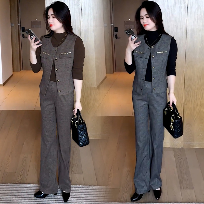 时尚套装女2025秋季新款洋气显瘦马甲半高领打底衫阔腿裤三件套潮