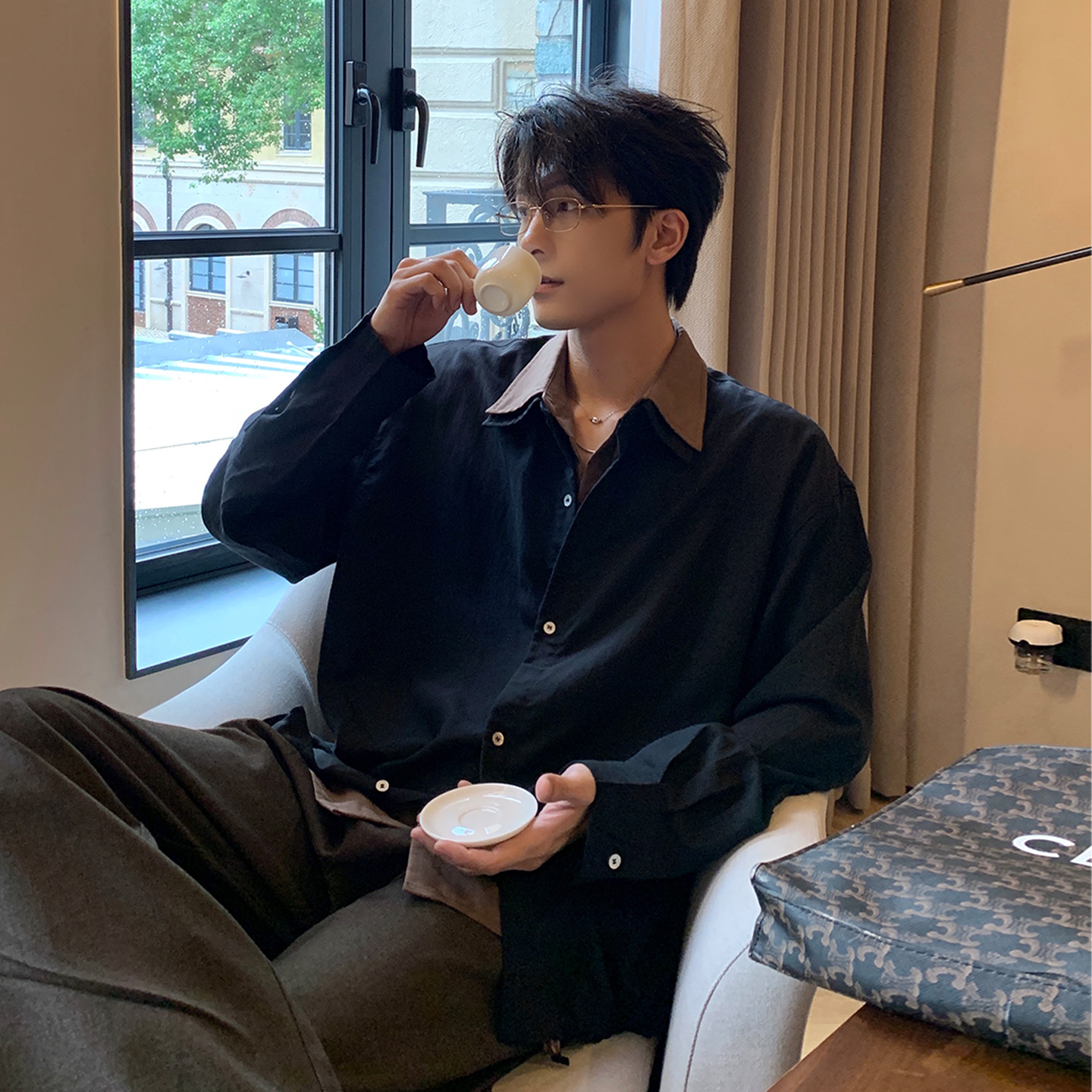 一轩轩轩【窗棂投影】秋季人夫感拼色男假两件长袖亚麻衬衫630058