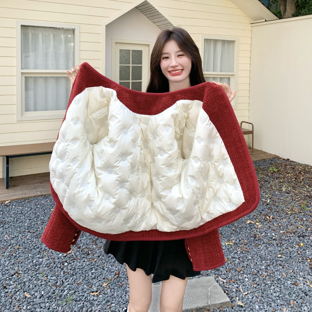 红色小香风羽绒服女短款2025年爆款高级感轻奢小个子羽绒内胆外套