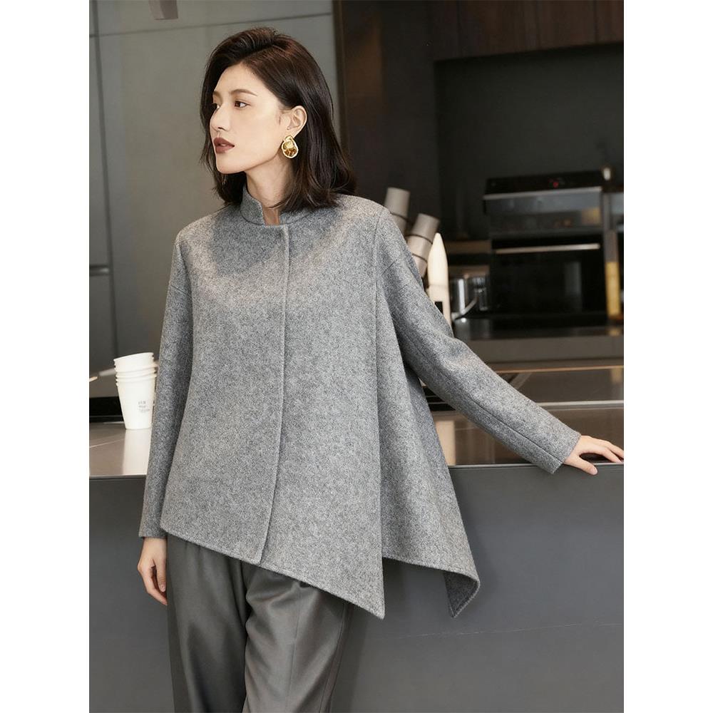 2025新款秋季今年流行上衣气质高级感独特超好看小香风毛呢外套女