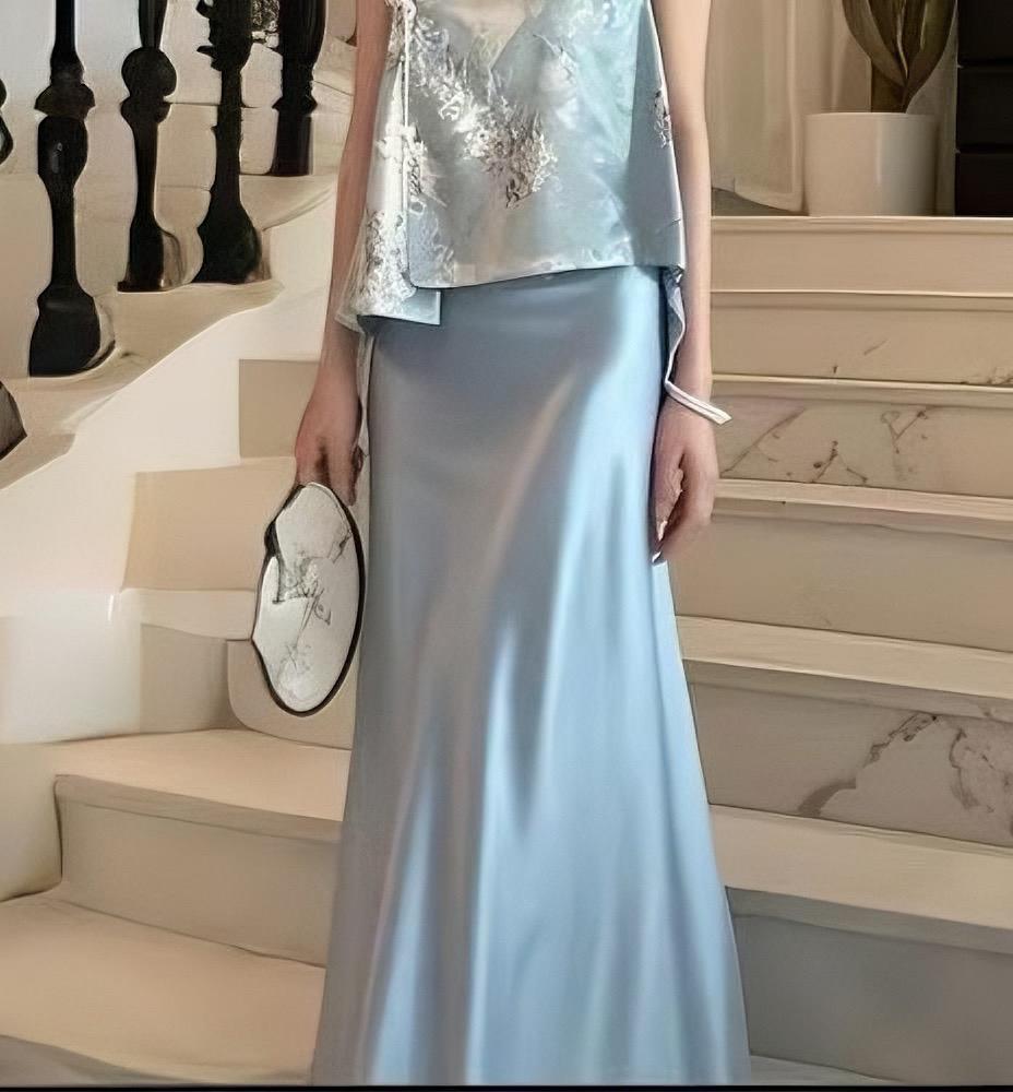 2025夏季新款简约优雅气质高腰缎面半身裙女时尚气质复古显瘦裙子