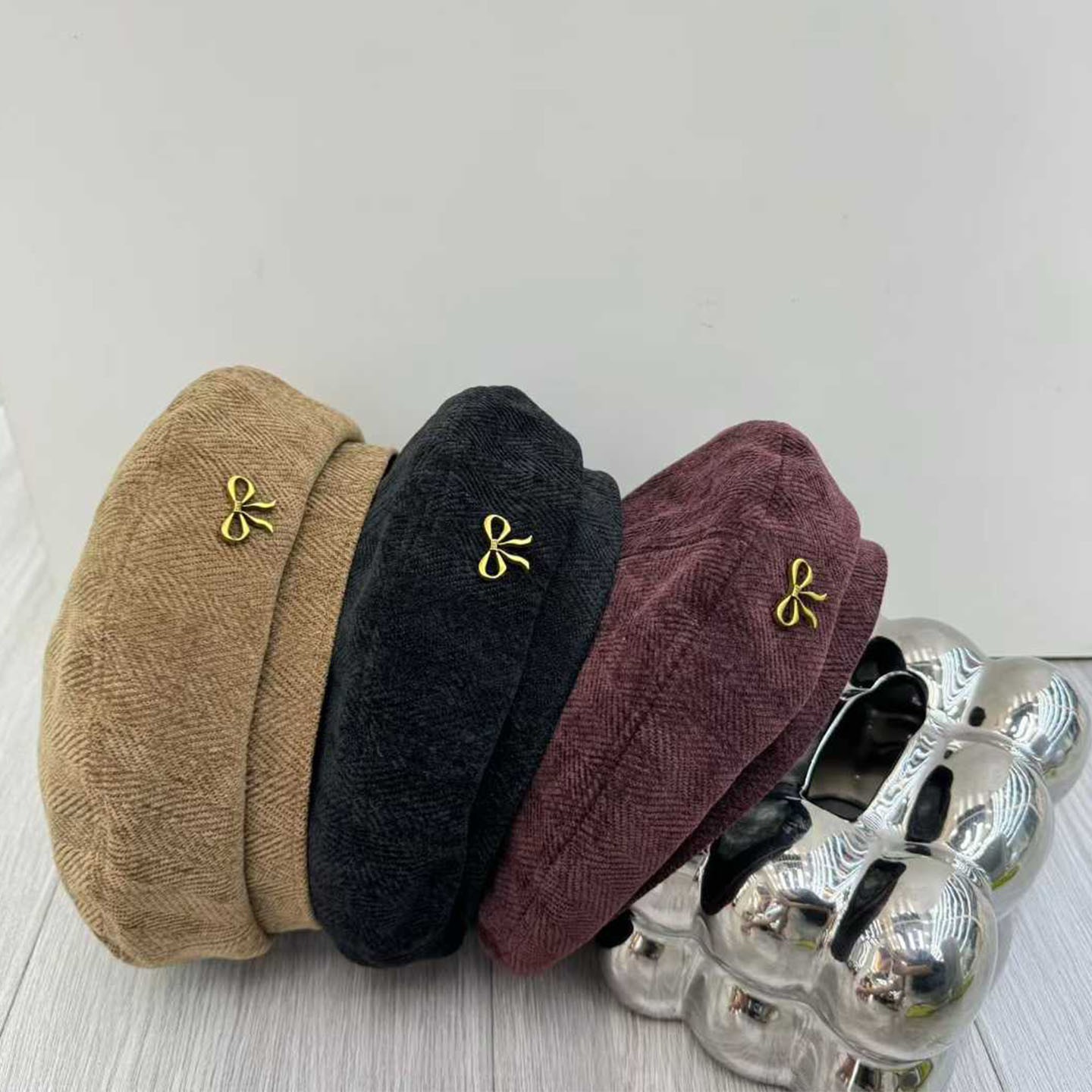 特价英伦复古格纹贝雷帽子女2025秋冬新款南瓜帽显脸小文艺画家帽