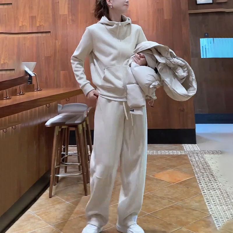 慵懒风休闲运动套装女2025秋季新款时尚洋气连帽卫衣阔腿裤两件套