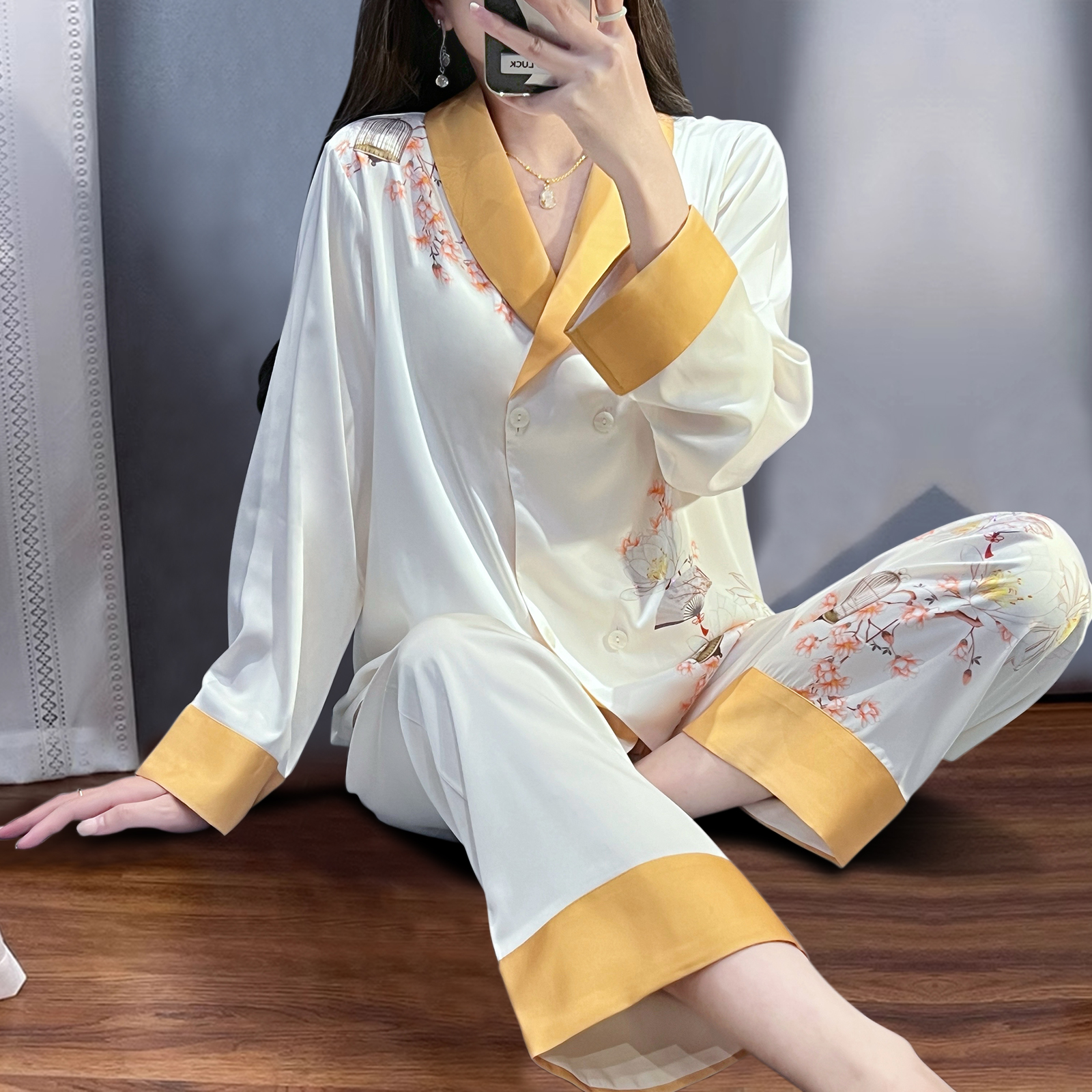 2025新款睡衣女款春秋季冰丝长袖长裤家居服套装高级感轻奢可外穿