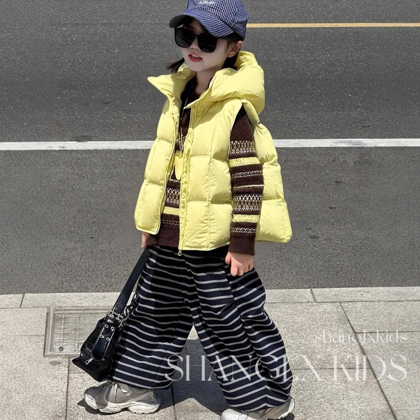 女童超好看马甲外穿洋气韩版冬季手塞棉黄色坎肩外套儿童2025新款