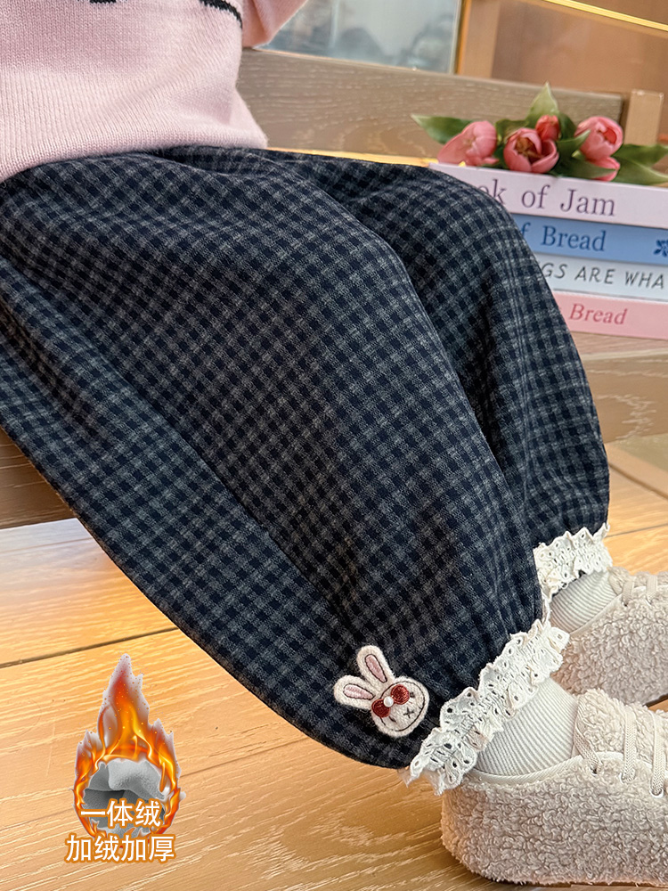 女童一体绒裤子秋冬款2025新款洋气宝宝格子卫裤儿童加绒加厚长裤