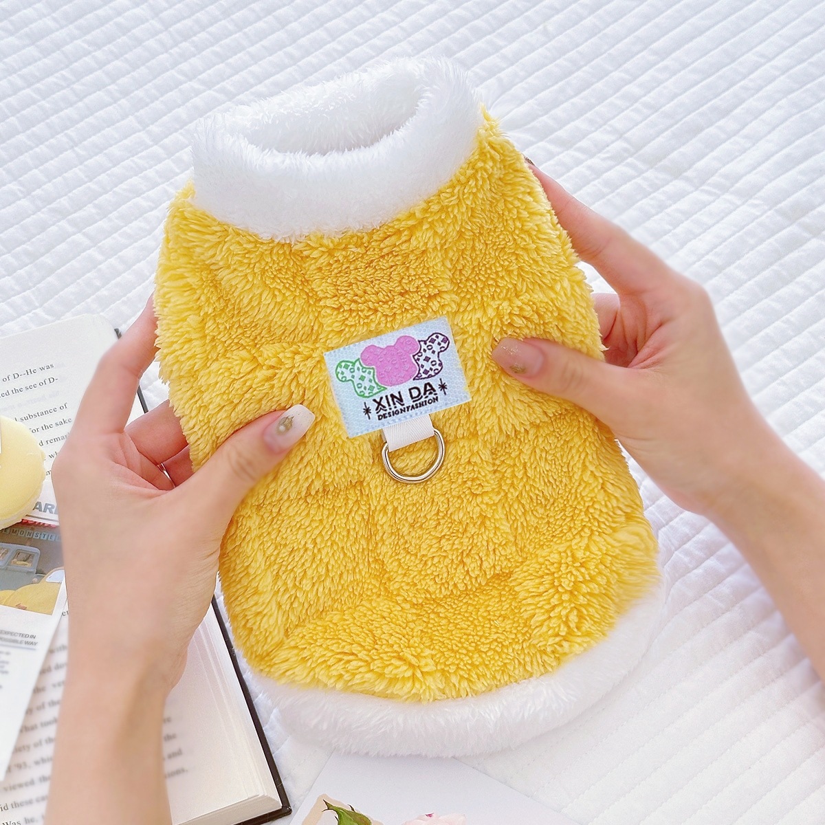 冬新日韩ins风加绒保暖宠物狗狗猫咪毛绒衣服泰迪比熊棋盘格背心