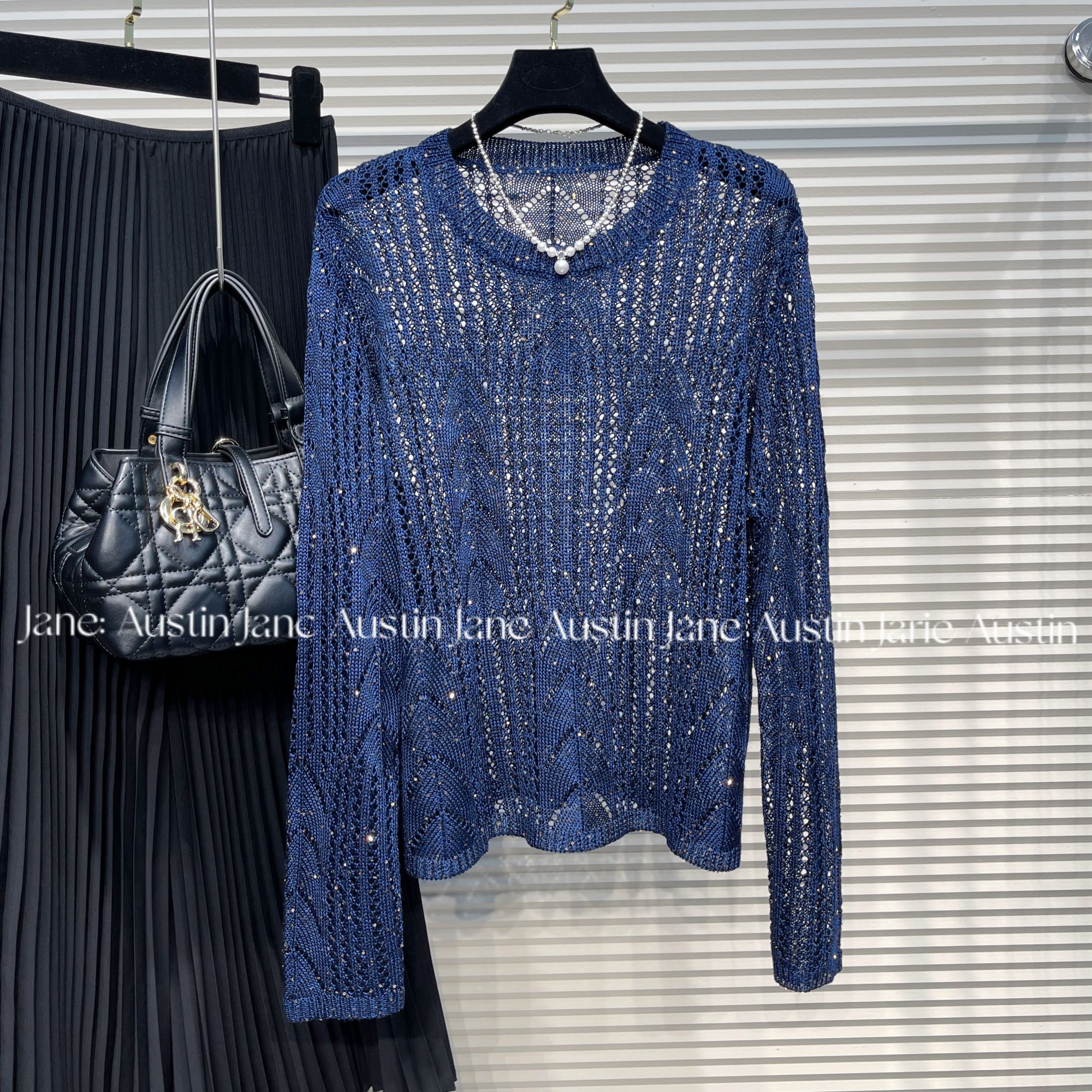 Jane Austin•言言专属视频（靛蓝织梦)2025轻奢镂空早秋高级显瘦