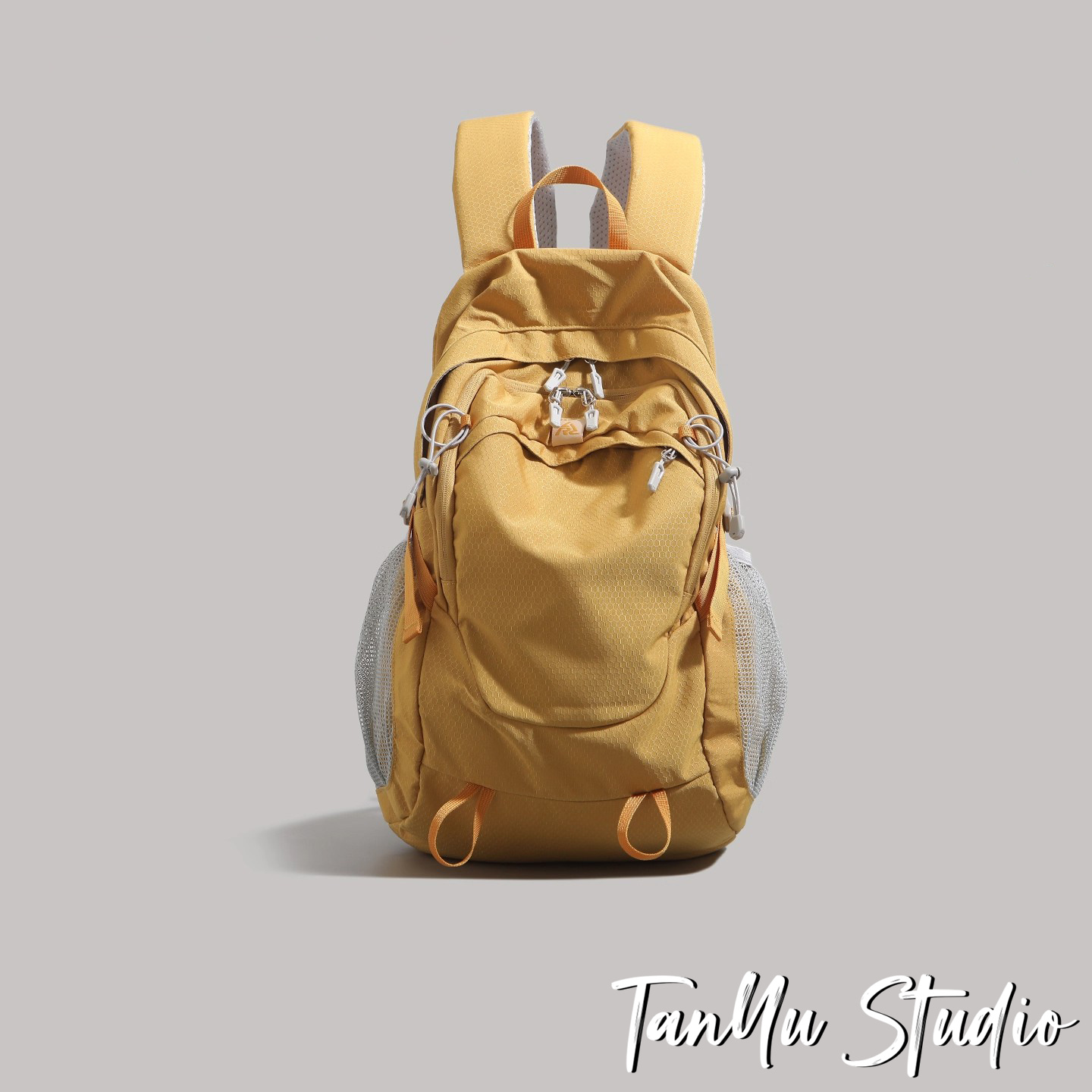 探屿户外大容量短途旅行背包女士新款超轻便徒步双肩包运动登山包