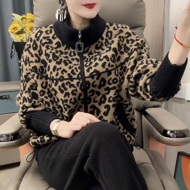 2025秋季新款高级感时尚百搭豹纹外套宽松拉链开衫上衣服夹克外搭