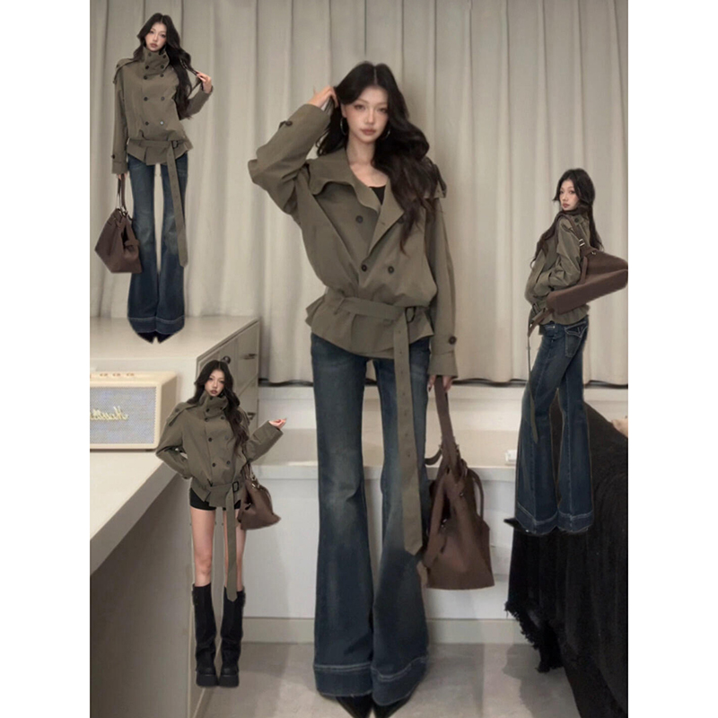 巨好看绿色外套女秋冬季2025新款爆款早秋韩系上衣短款风衣设计感