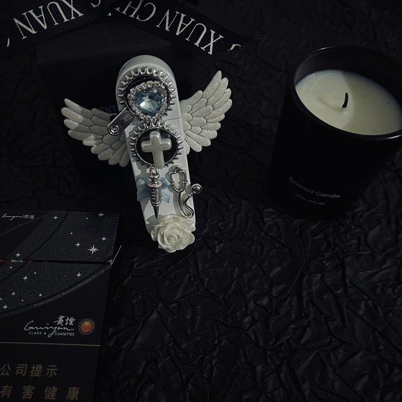 【乾六】地雷系天使之翼纯白齿轮打火机圣洁感送礼粉色火