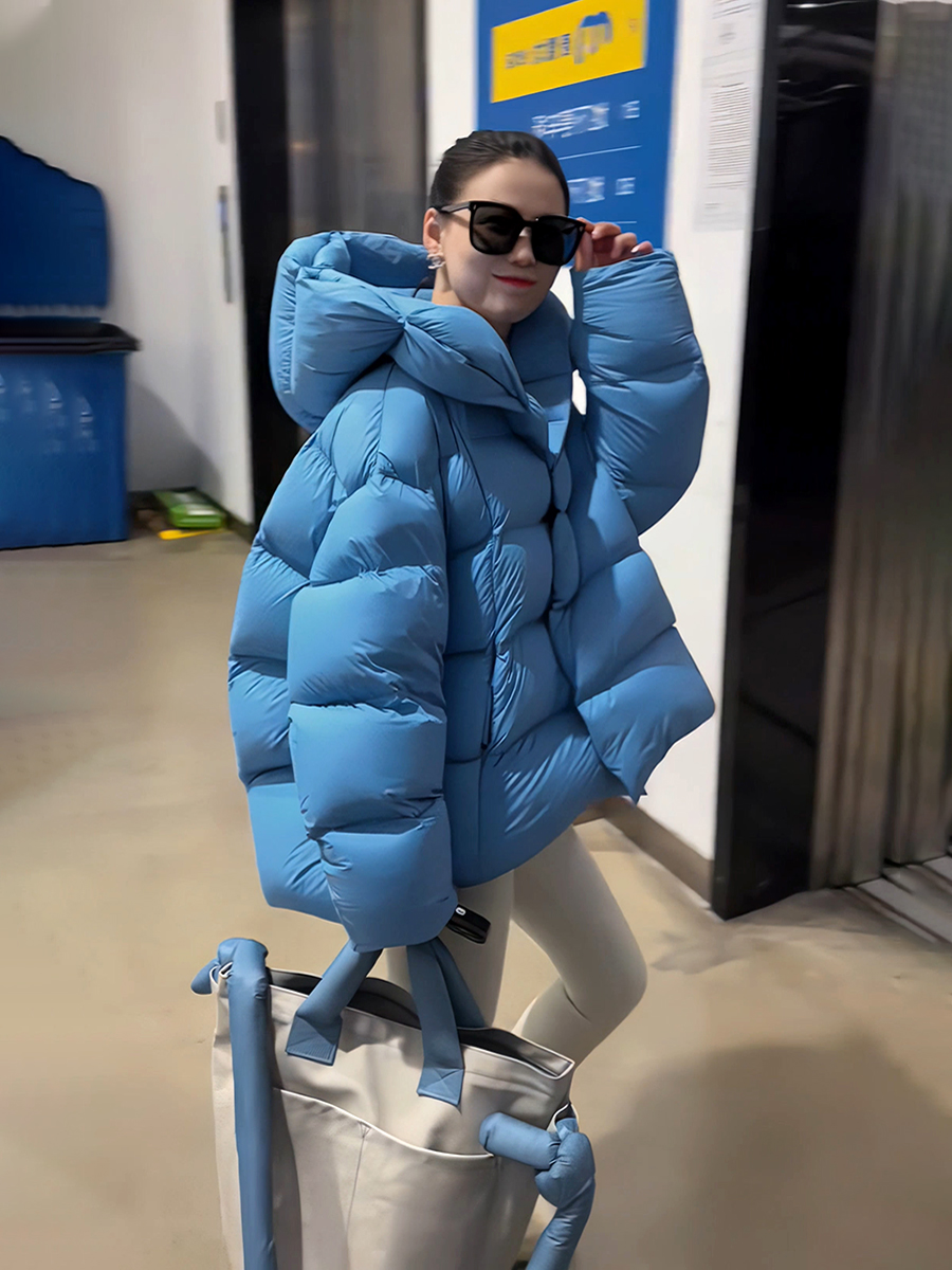 秋冬季新款气质高级感蓝色连帽花苞棉服女短款加厚小个子保暖外套