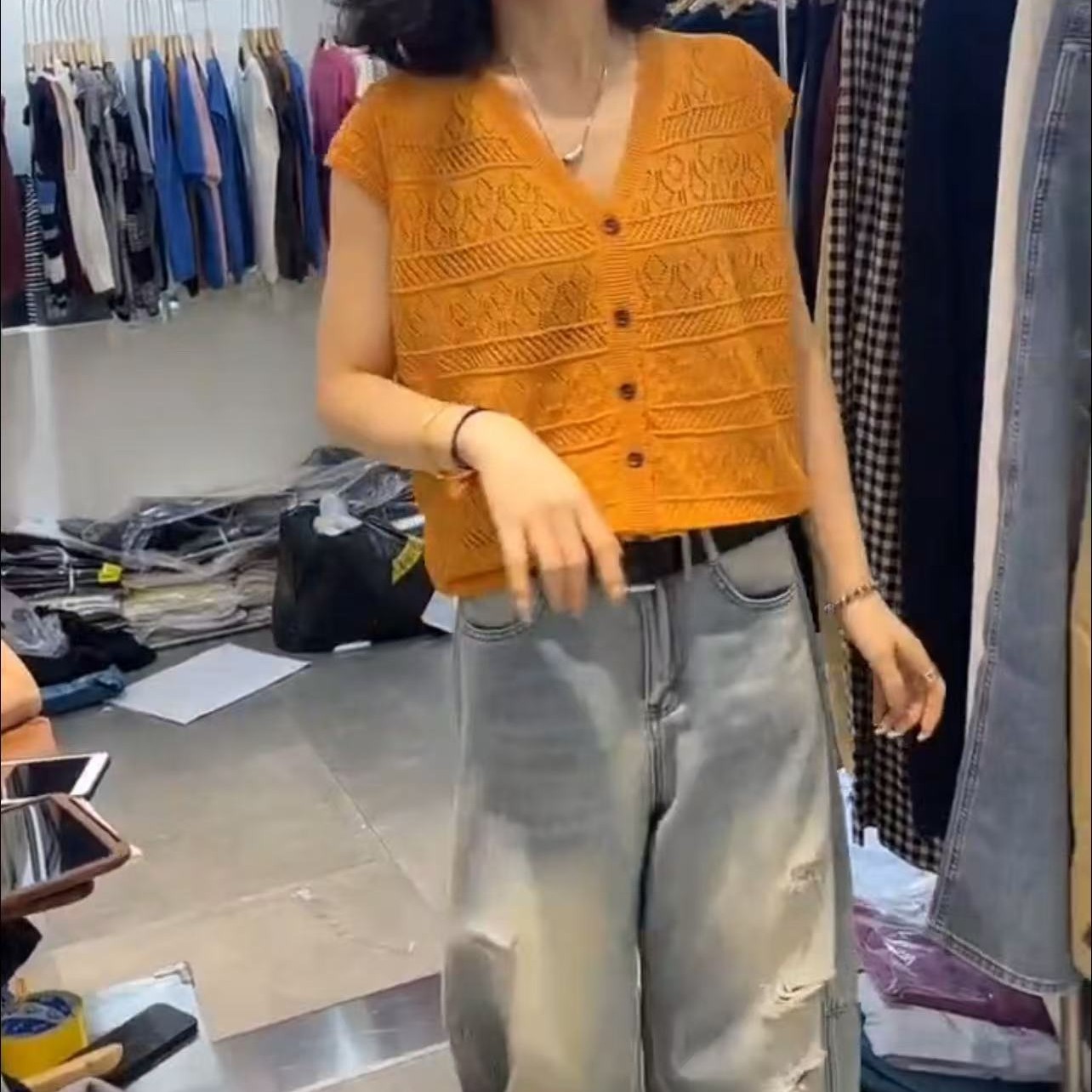 新款时尚百搭潮流女装彰显独特魅力减龄