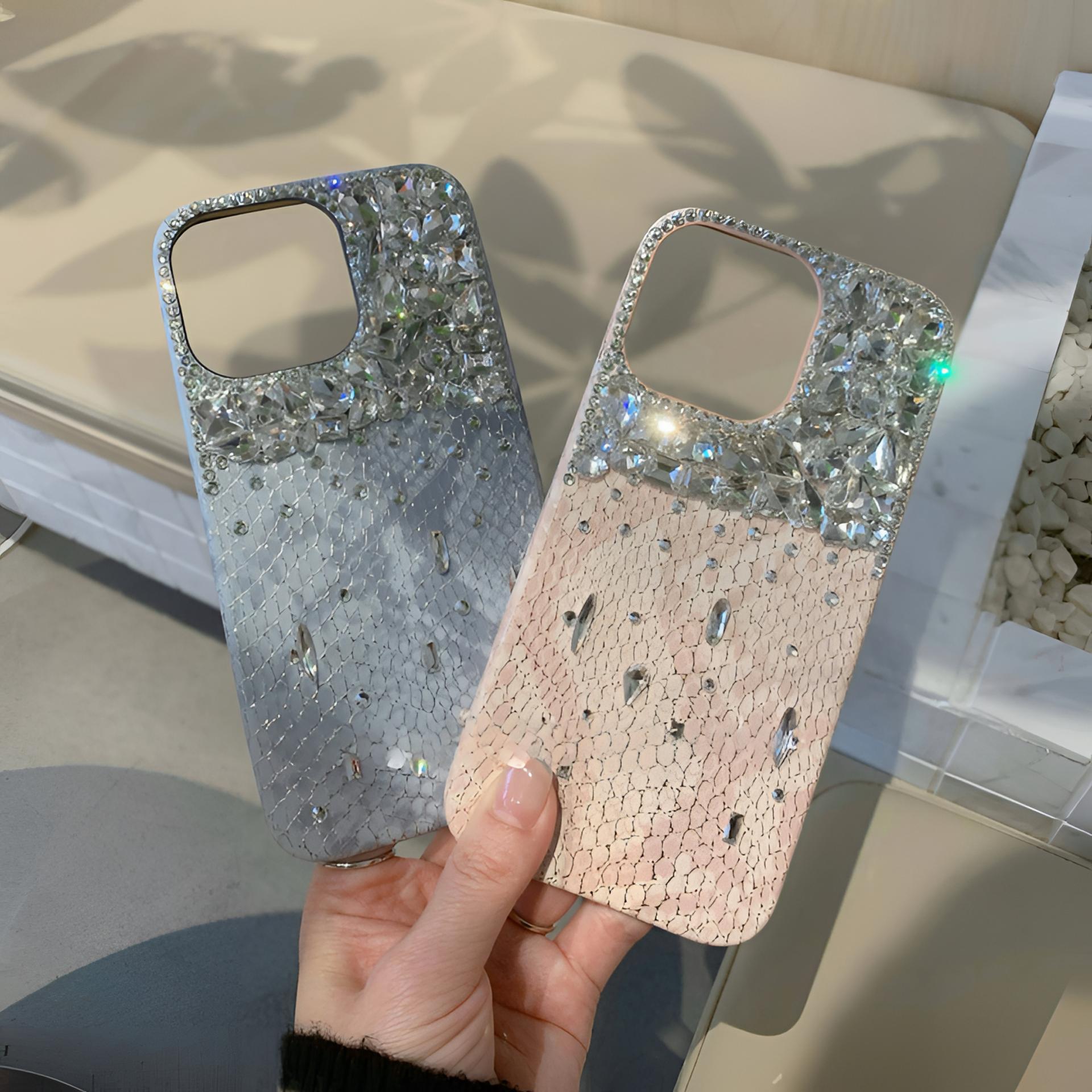 轻奢蛇纹满钻iPhone16promax手机壳15适用于苹果14千金风12小香风