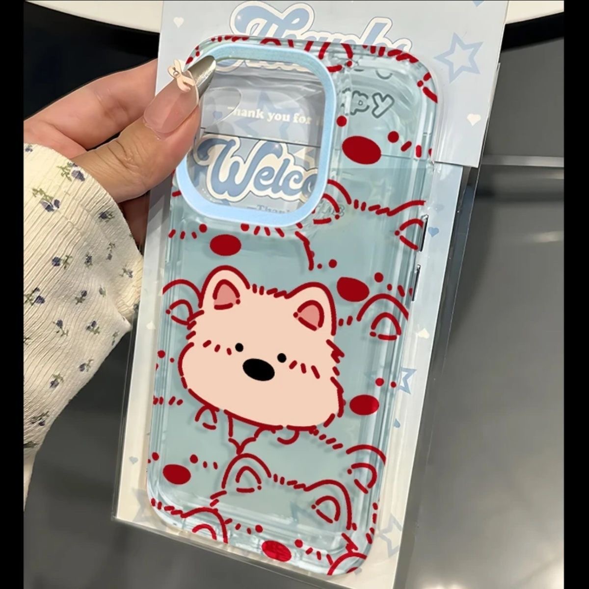 红线条狗大孔太空壳适用iphone16/15pro新款14防摔13全包12/11