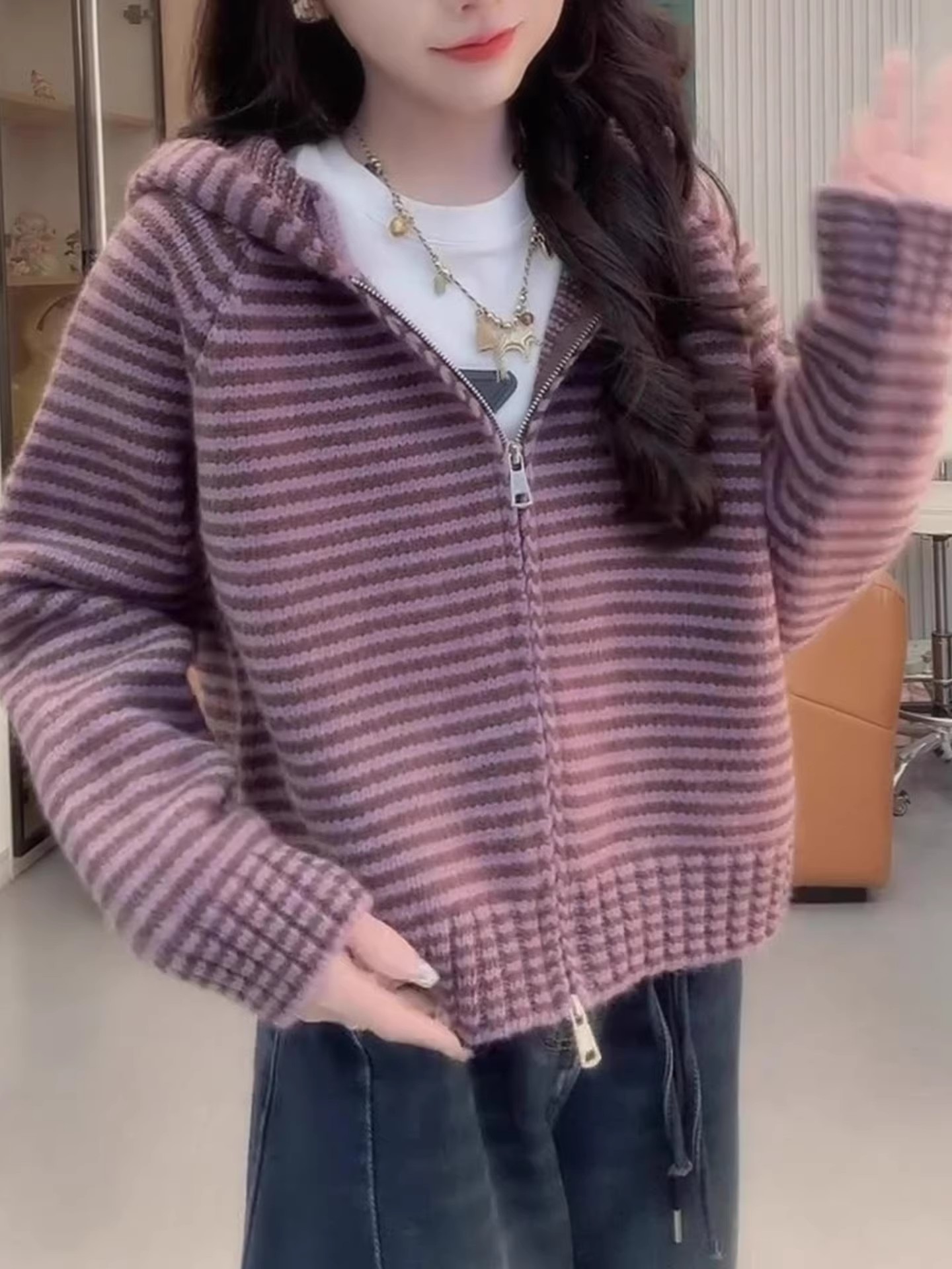 慵懒感紫色条纹针织毛衣女2025早秋新款百搭宽松显瘦甜美气质上衣