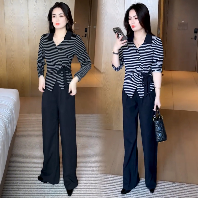 拉夏贝尔时尚气质套装女2025秋季新款减龄显瘦T恤直筒裤两件套潮