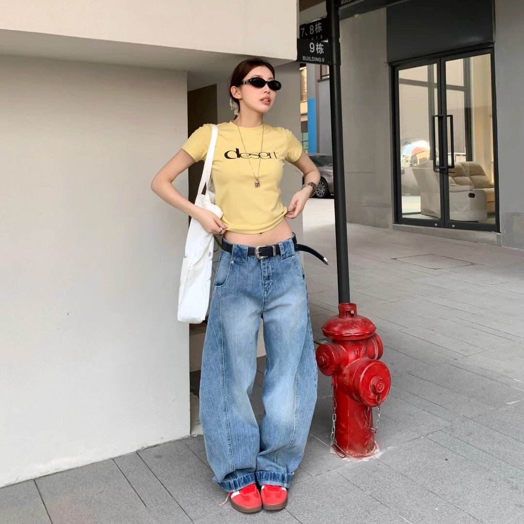 美式复古弯刀牛仔裤女秋冬2025新款高腰宽松显瘦垂感阔腿镰刀裤子