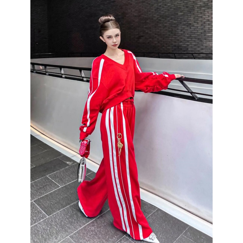 时尚潮流设计感减龄红色侧条纹宽松套头卫衣阔腿裤秋季两件套装女