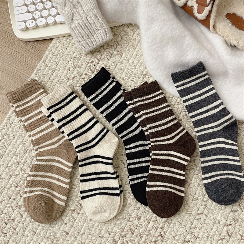 秋冬条纹羊毛袜女保暖加厚中筒袜韩国ins网红袜子女复古堆堆长袜