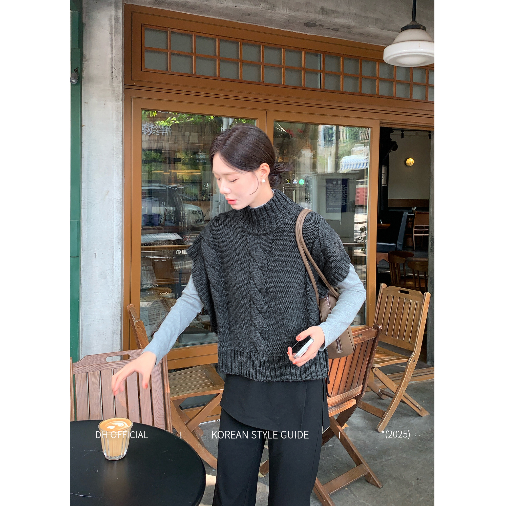 DH OFFICIAL 大花【时髦配方 shawl】蓬松轻盈 高领立体感毛衣披肩