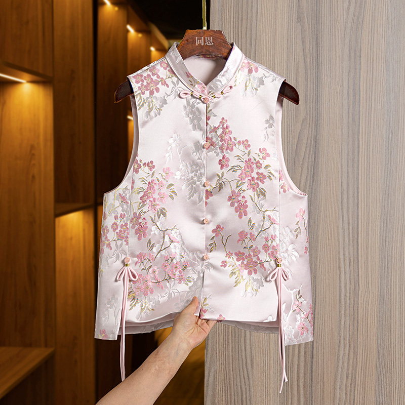 刺绣提花醋酸马甲背心女2024早春新款流苏立领盘扣国风新中式上衣