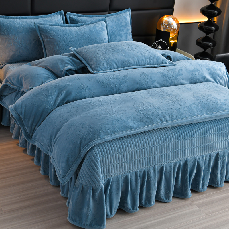 法式高端家纺雕花绒花边床盖牛奶绒四件套2025新款冬季加绒保暖珊