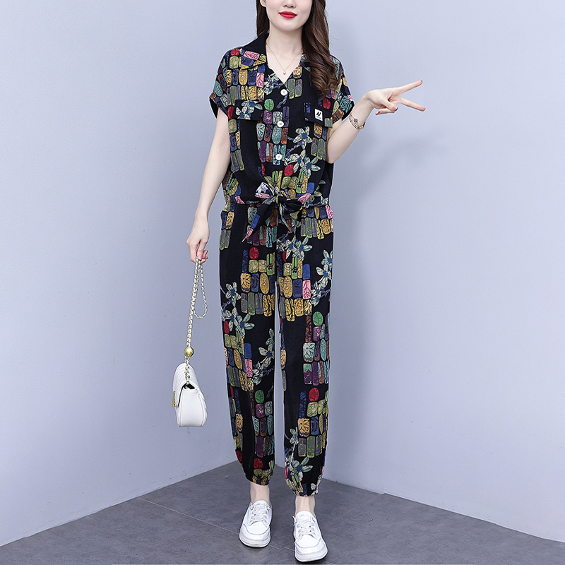 休闲套装女2025新款宽松大码洋气时髦中年妈妈时尚减龄雪纺两件套