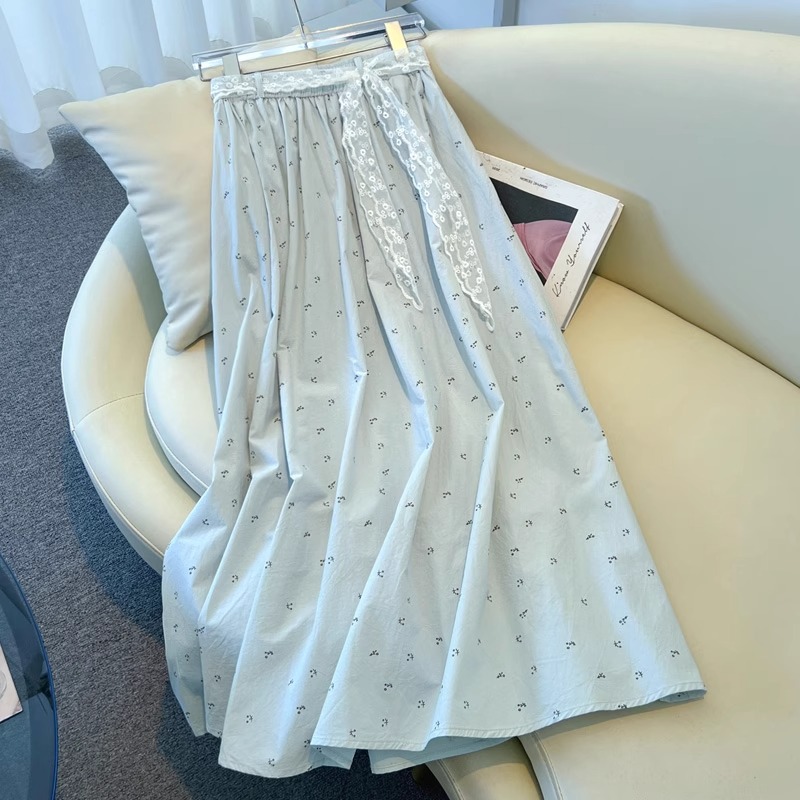 拉夏贝尔蓝色碎花半身裙女2025夏季新款温柔风高腰垂感大摆a字裙