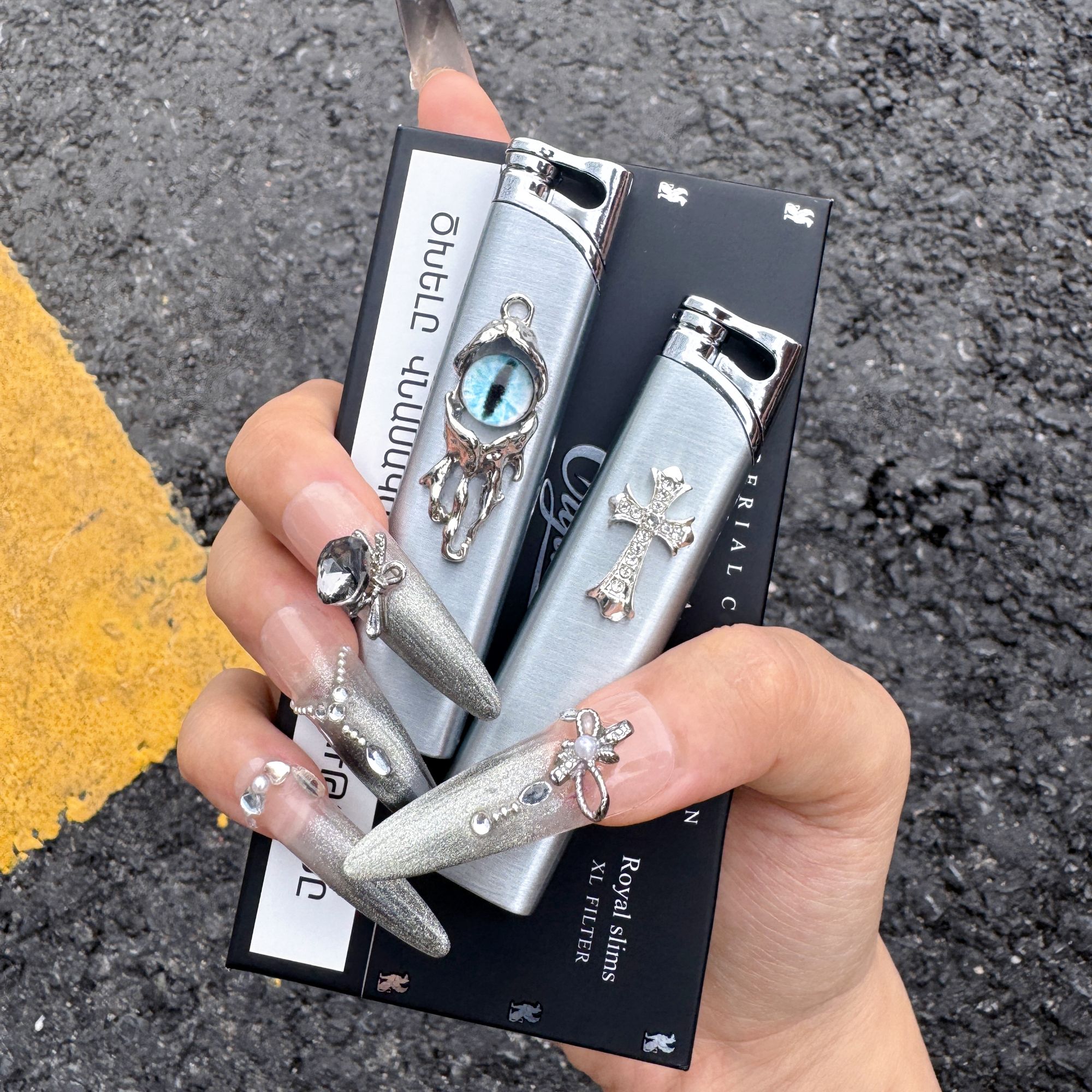 满钻克罗心手作打火机粉焰金属质感网红轻奢礼物送女朋友闺蜜礼物