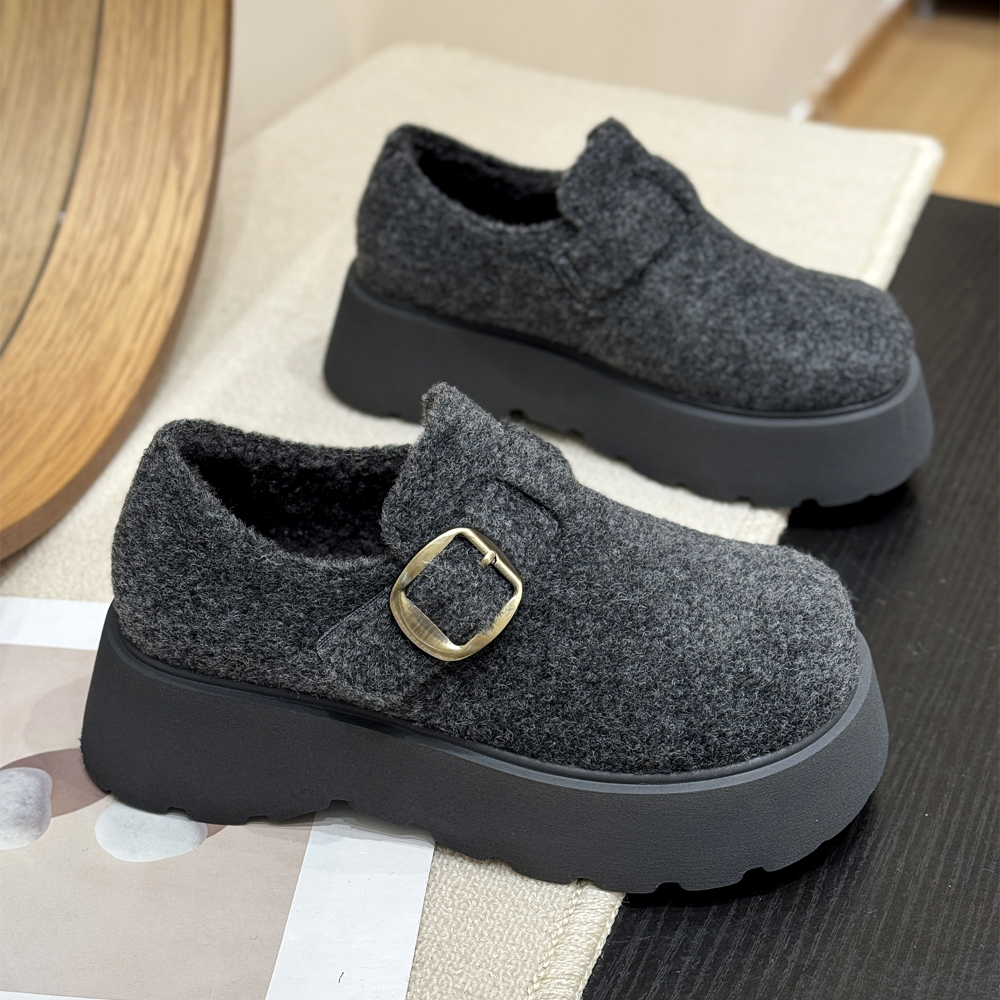 厚底毛呢松糕加绒魔术贴勃肯鞋女2025新款冬森系保暖一脚蹬毛毛鞋