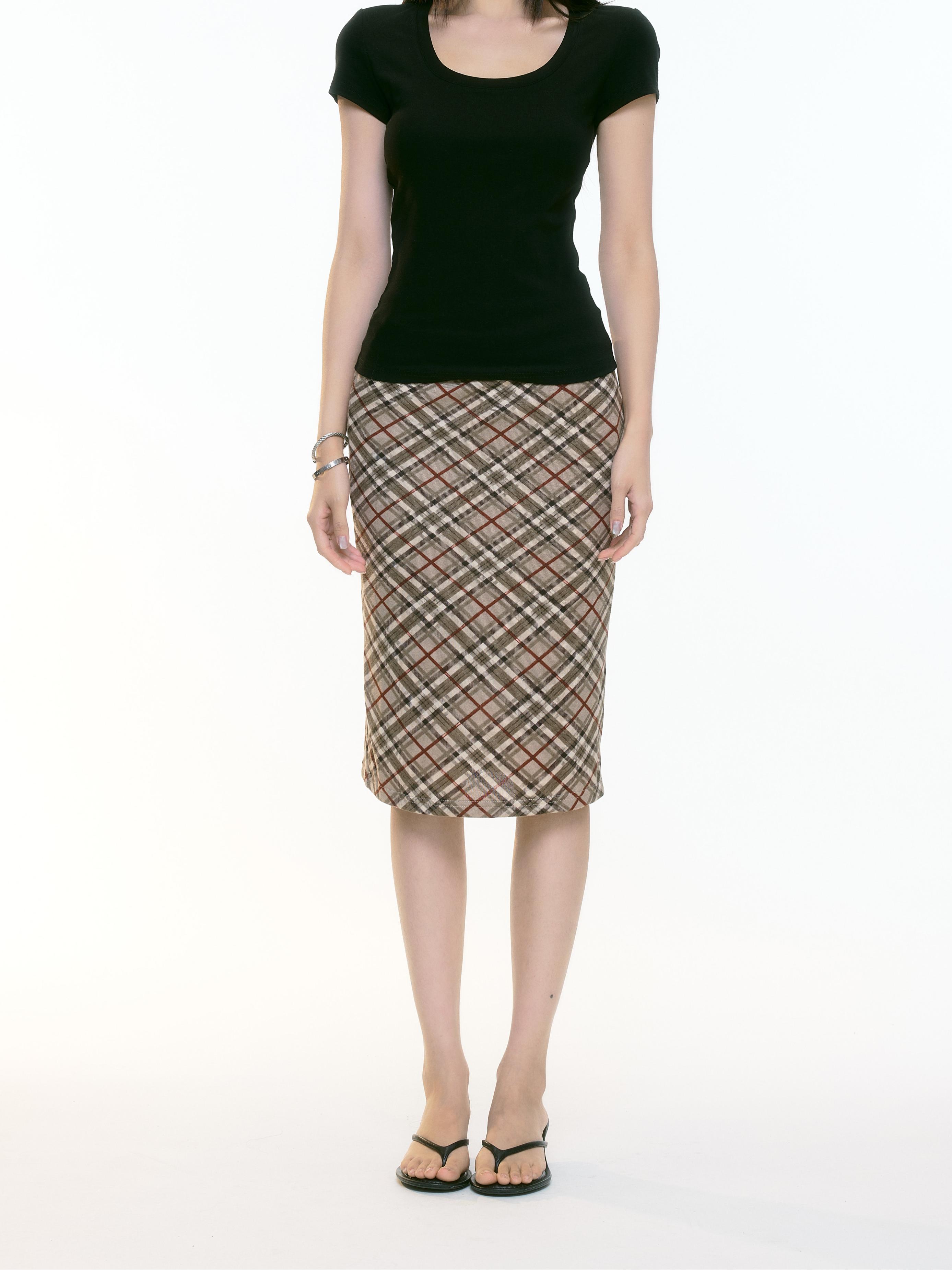 夏季新款高腰显瘦纯欲直筒半身裙独特绝美修身百搭格子中长裙