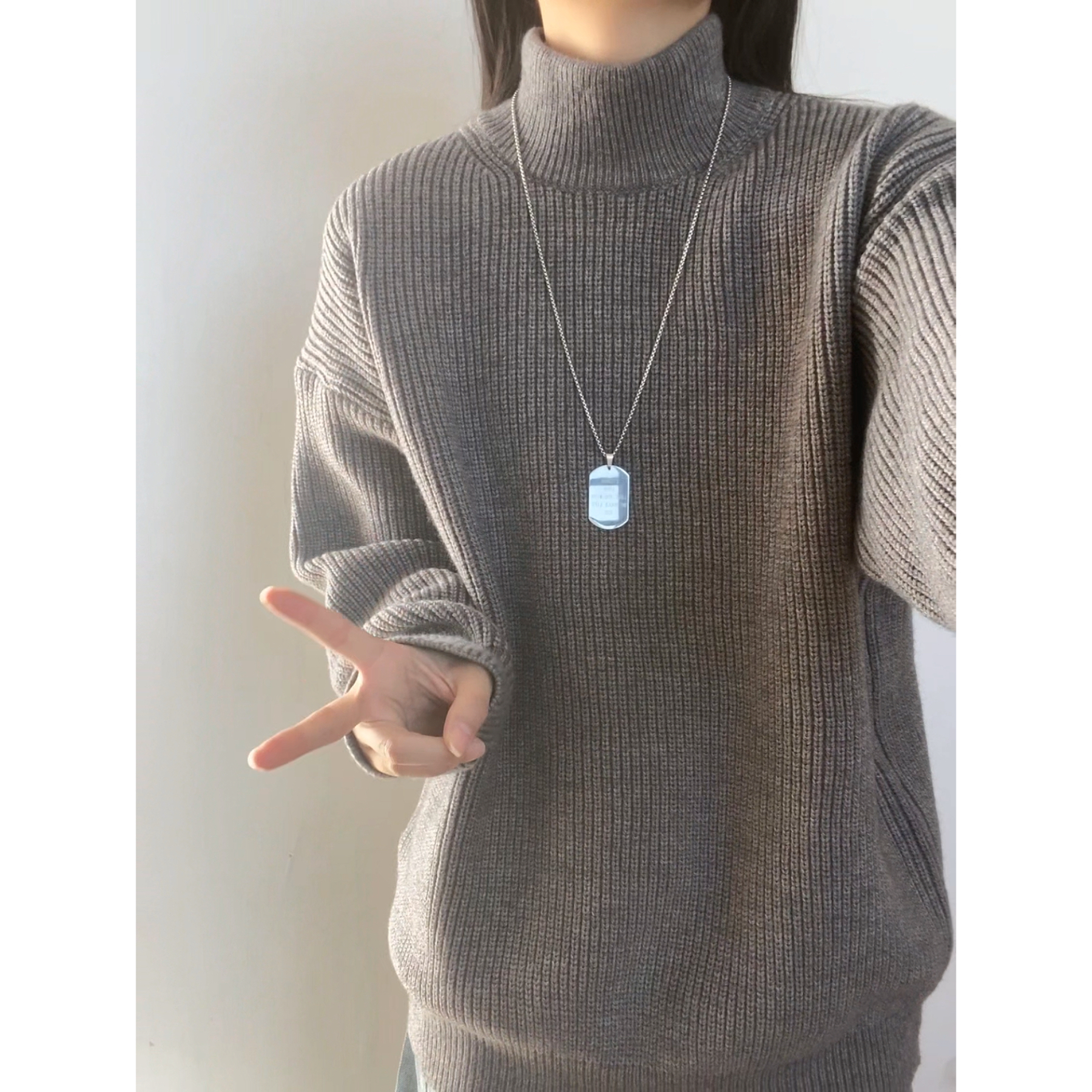 纯色高领毛衣男士秋冬季潮流百搭宽松打底针织衫加厚保暖内搭线衣