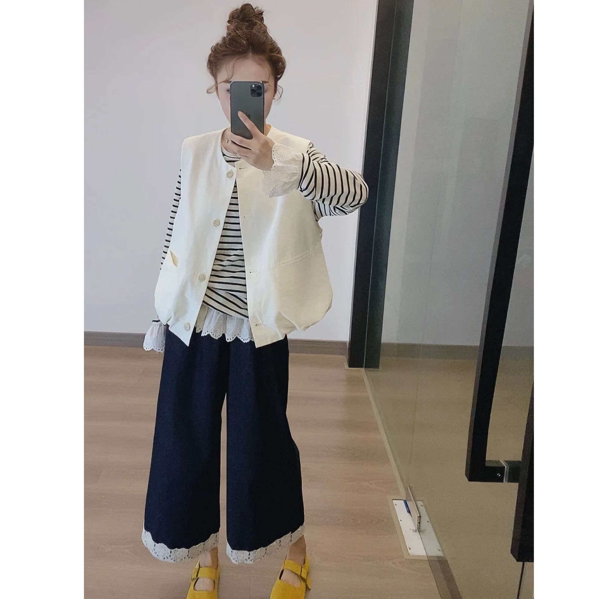 开春韩系穿搭一整套时尚休闲马甲外套上衣阔腿裤减龄套装