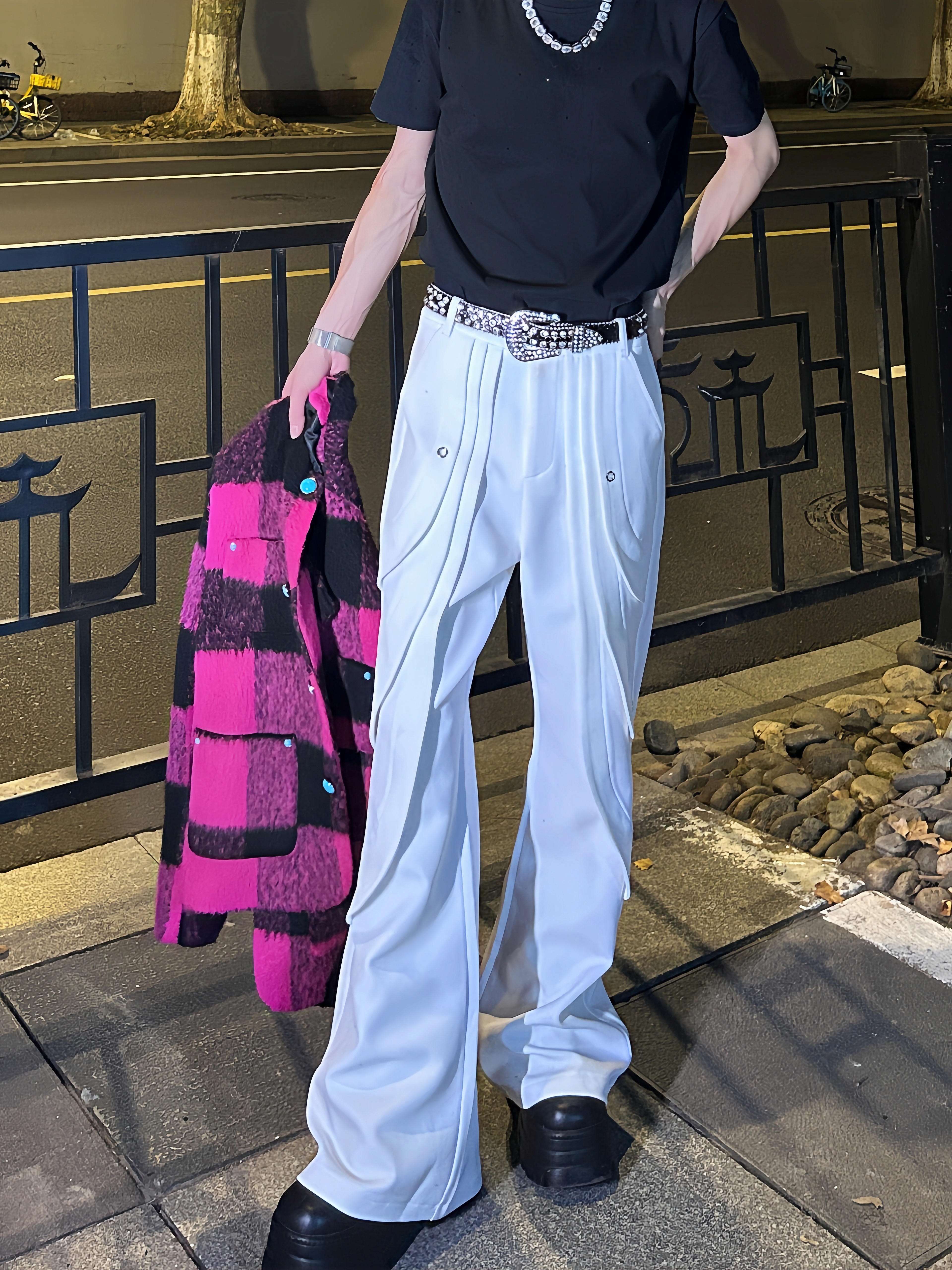 OOTD | 裤子新品-白色/黑色三叠加微喇叭裤设计感潮流时尚百搭款