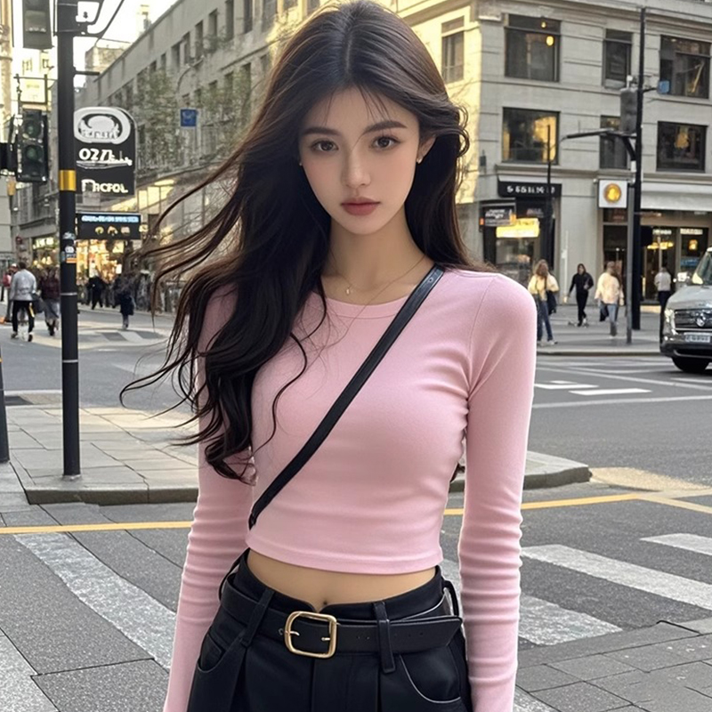 辣妹温柔风短款上衣春秋2025新款设计感别致显瘦内搭打底衫t恤衫