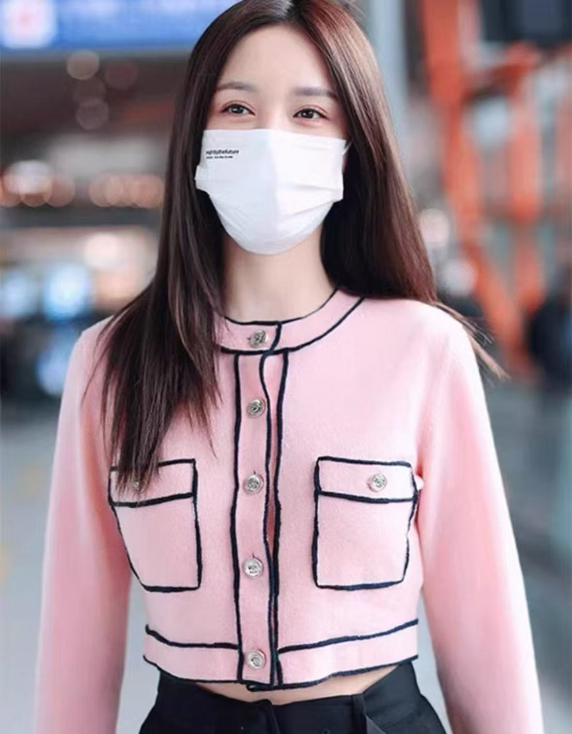 Jennie沈梦辰同款小香风粉色针织衫女开衫薄款撞色短款春秋装外套