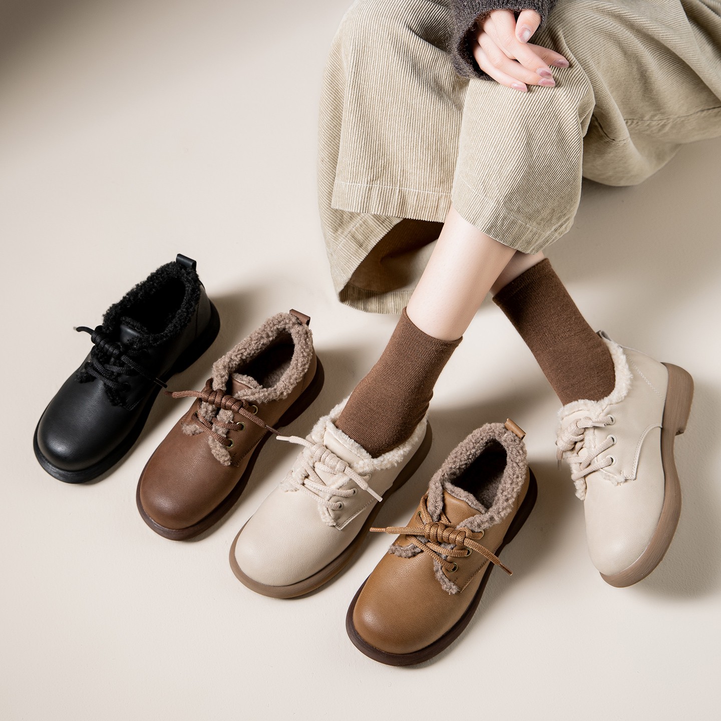 秋冬季新款加绒系带休闲女士鞋流光风时尚软底久穿不累脚保暖女鞋