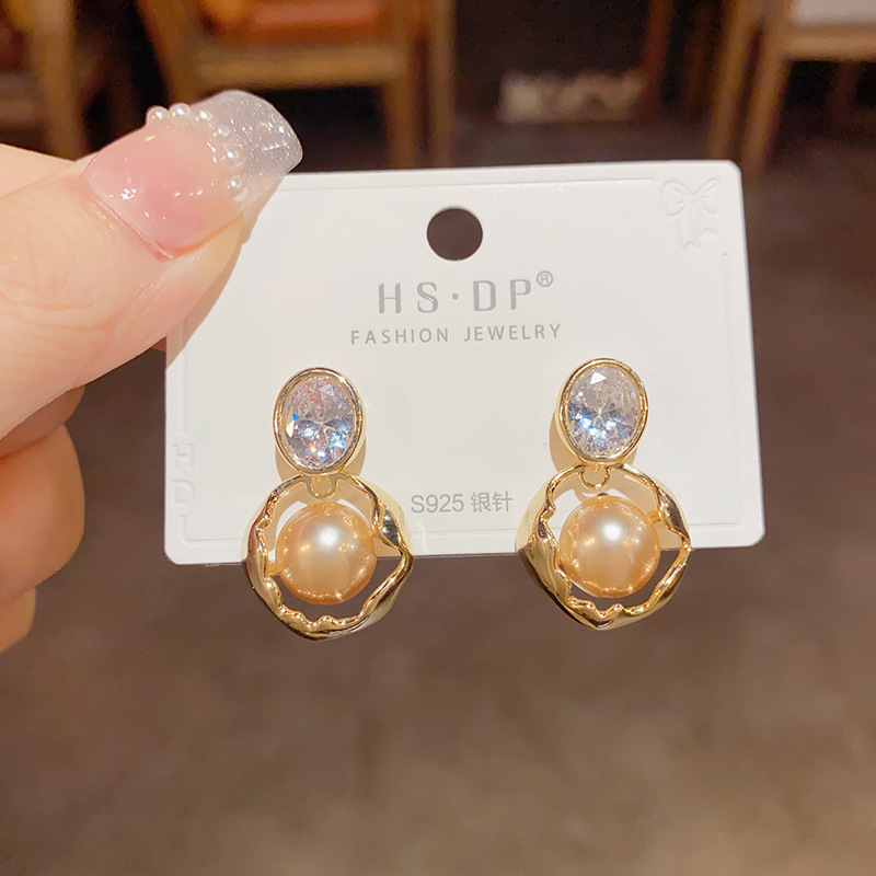 耳环2025新爆款高级感轻奢高级款复古轻奢气质椭圆耳坠高级感甜