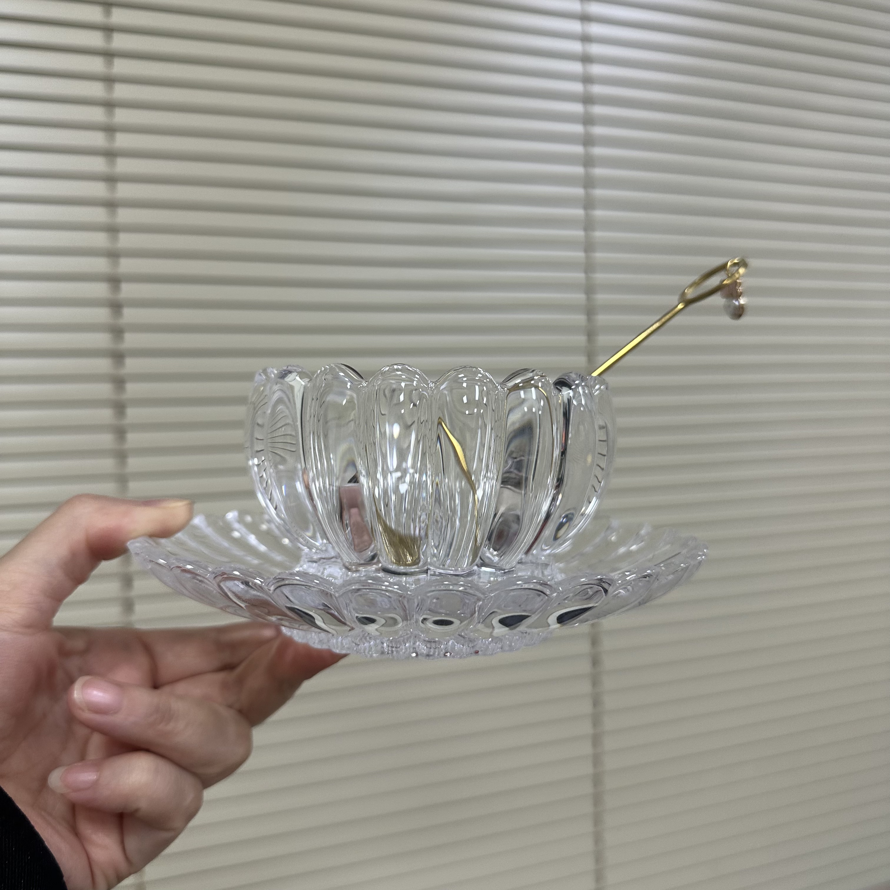 INS风燕窝碗甜品碗精致玻璃小碗家用水晶碗高级透明糖水碗餐具